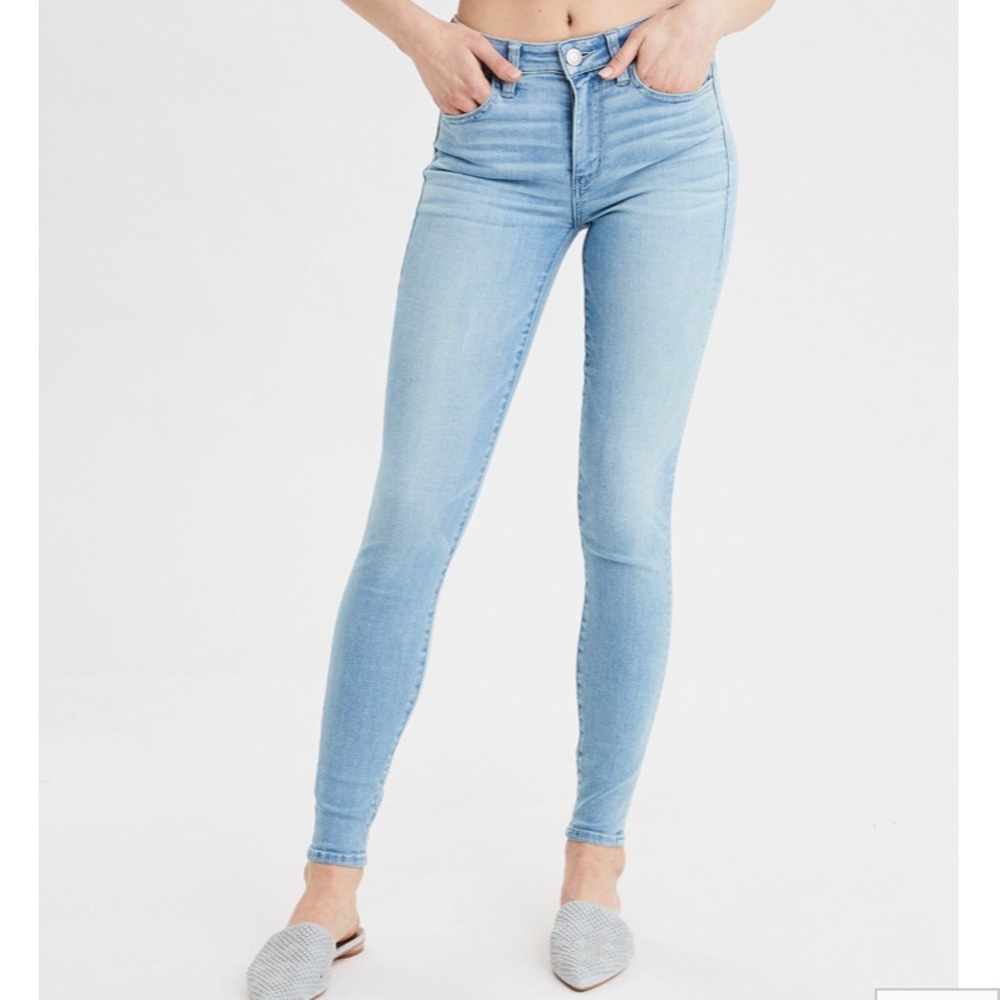 BRAND NEW AE JEANS!!!